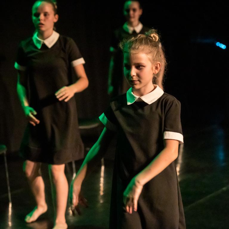 Spectacle de fin d'année 2023 de l'école de danse de la Compagnie Opaline